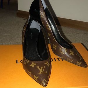 LV Cherie Pump 2.6 inch Heel